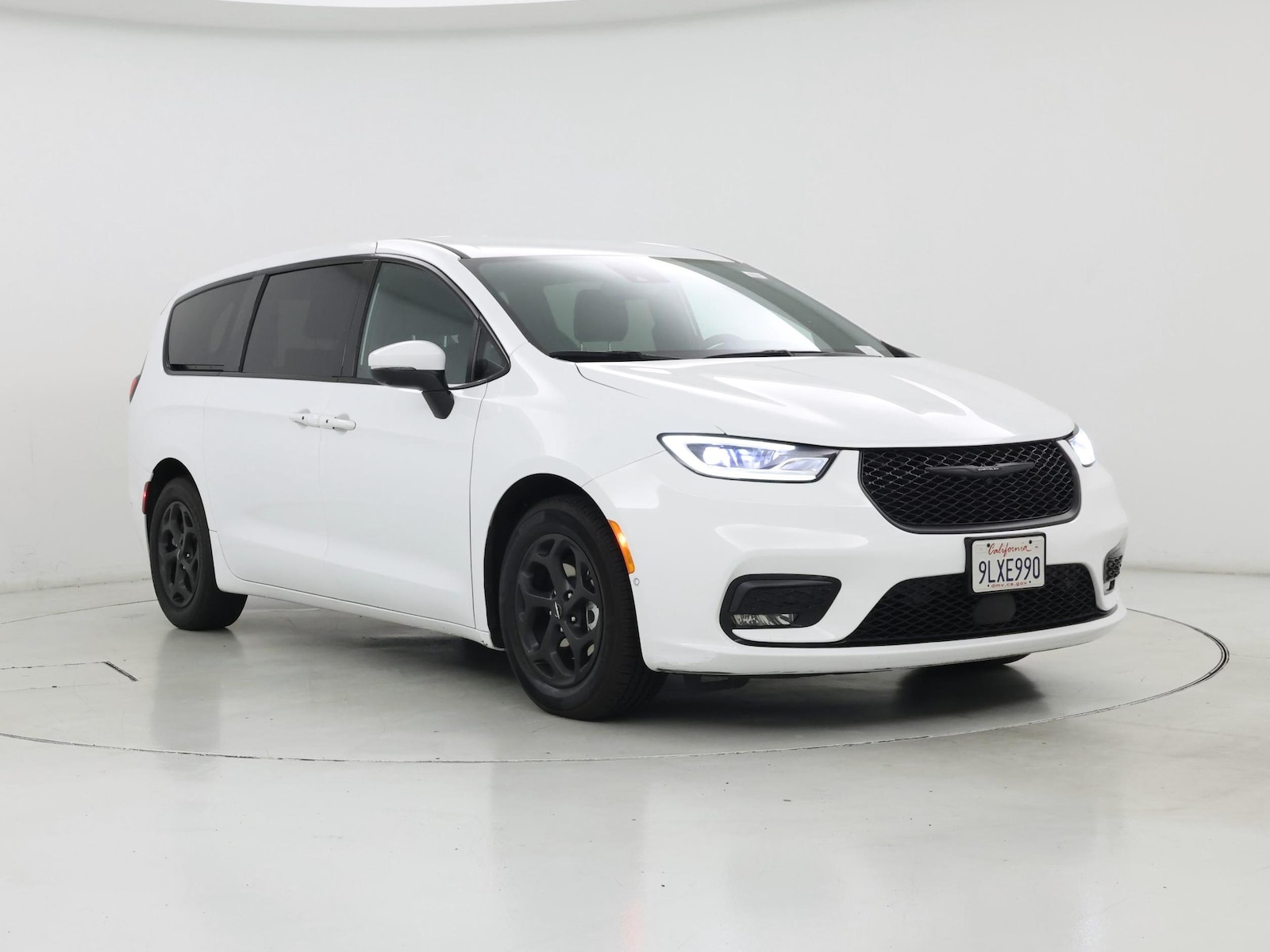 chrysler pacifica hybrid 2023 2C4RC1L7XPR618617 image chrysler pacifica hybrid 2023 2C4RC1L7XPR618617 image